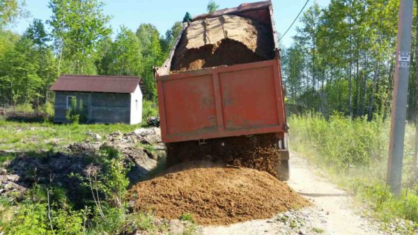 Доставка строительного песка в Тосно